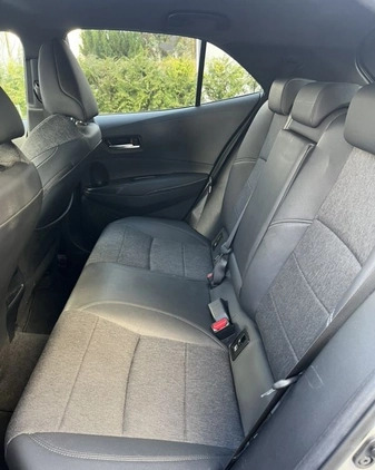 Toyota Corolla cena 79999 przebieg: 45500, rok produkcji 2021 z Ząbki małe 121